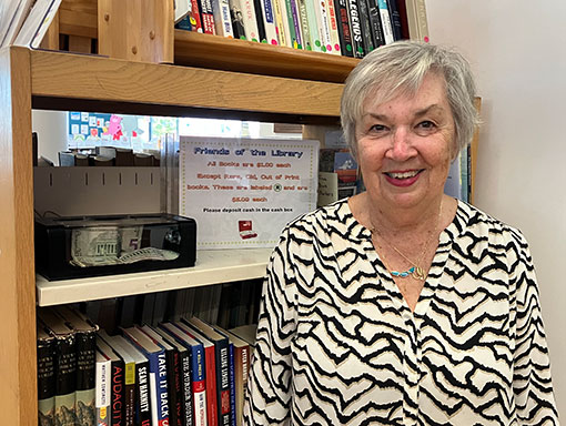 Library volunteer Suzanne